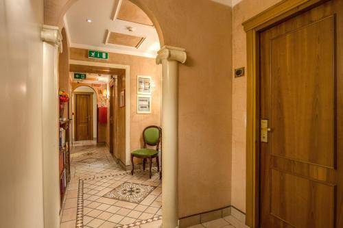 Hotel Montreal, Rome