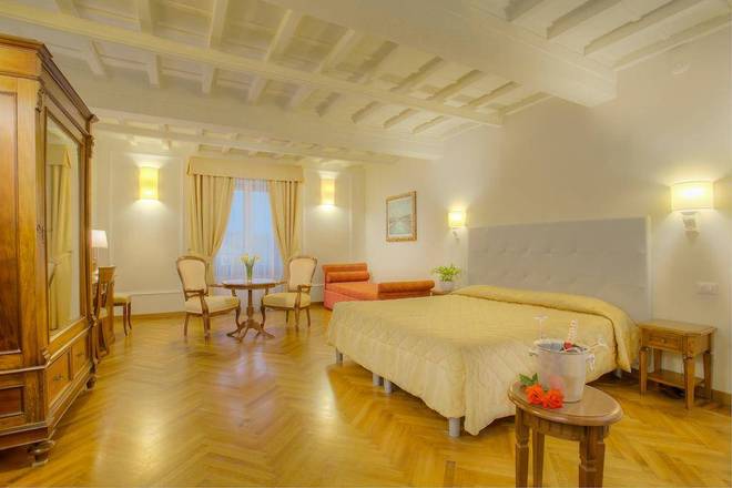 Hotel Bretagna, Florence