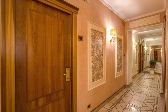 Hotel Montreal, Rome