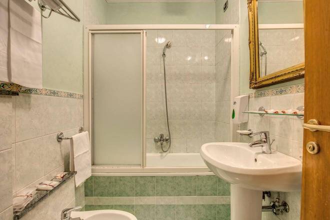 Hotel Montreal, Rome
