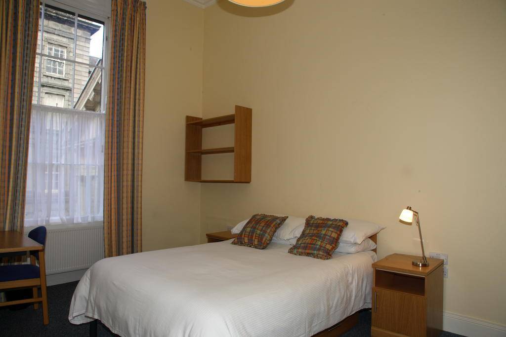 Trinity College Dublin Dublin Review By Eurocheapo