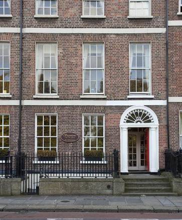 Stauntons on the Green Guesthouse, Dublin