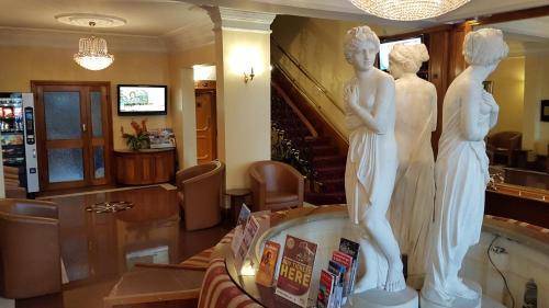 Abbey Court Hotel - Hyde Park, London