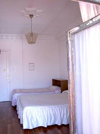 Hostal A. Nebrija, Madrid