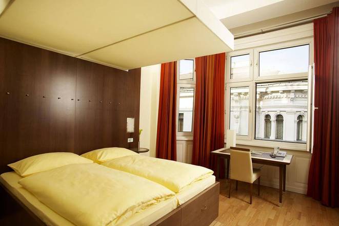 Hotel Rathaus - Wein & Design, Vienna