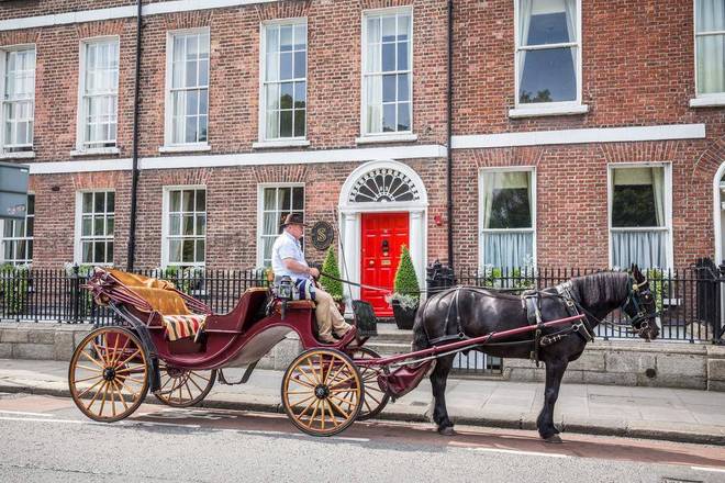 Stauntons on the Green Guesthouse, Dublin