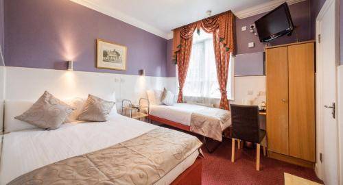Lord Kensington Hotel, London