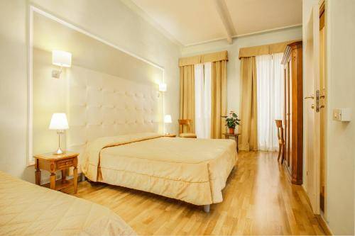 Hotel Bretagna, Florence