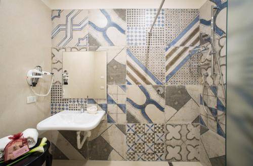 Hotel Montreal, Florence