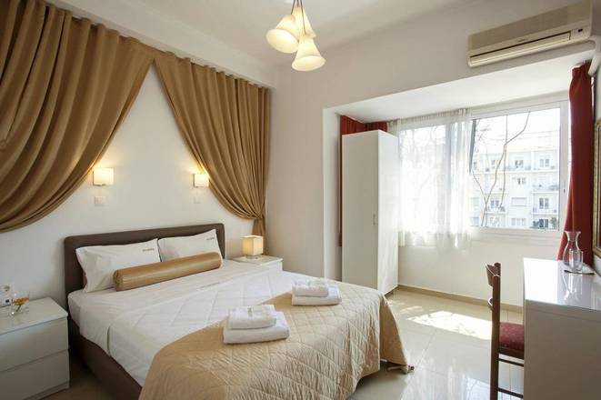 Metropolis Hotel, Athens