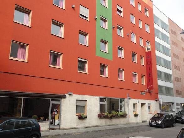 1st Creatif Hotel Elephant, Munich