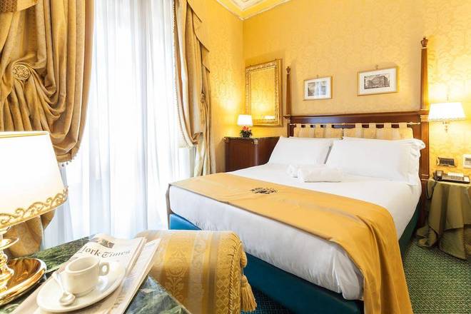 Hotel Manfredi Suite In Rome, Rome
