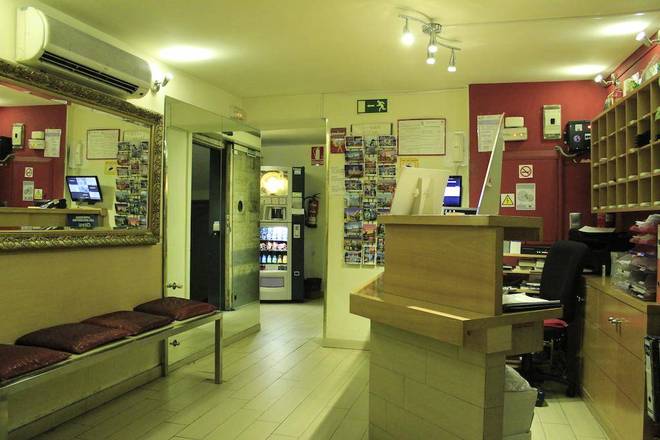 INTER Puerta del Sol Pension, Madrid
