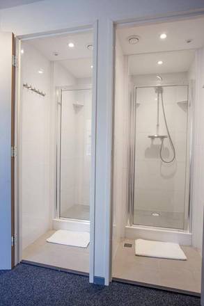 St. Christopher's at the Winston, Amsterdam