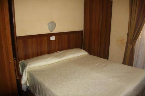 Trastevere Hotel Cisterna, Rome