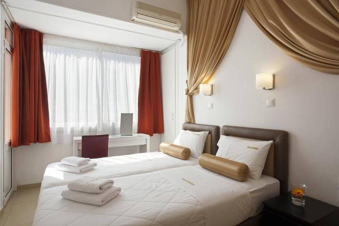 Metropolis Hotel, Athens