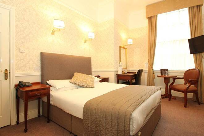 Castle Hotel, Dublin