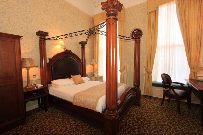Castle Hotel, Dublin