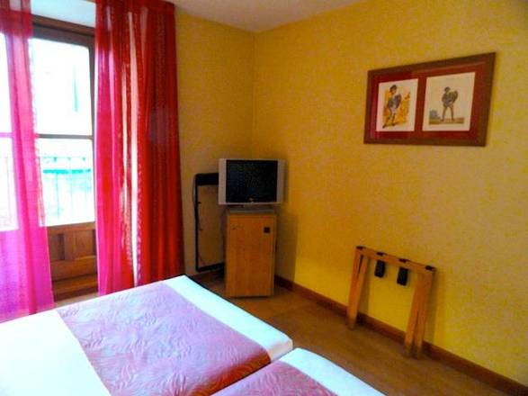 Ateneo Puerta del Sol, Madrid