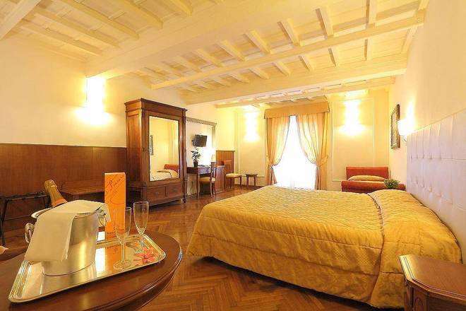 Hotel Bretagna, Florence