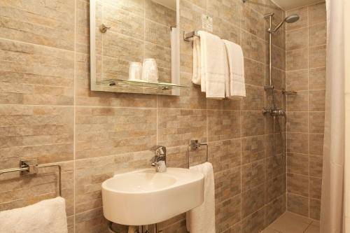 H&ocirc;tel Londres Saint Honor&eacute;, Paris