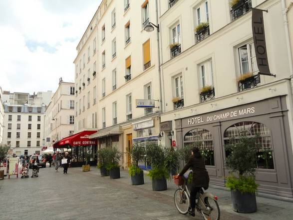 Hotel du Champ de Mars, Paris