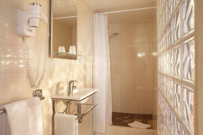 H&ocirc;tel Londres Saint Honor&eacute;, Paris