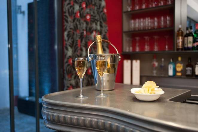 Hotel 29 Lepic, Paris