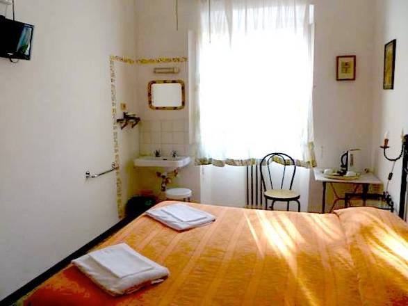 Hotel Dali, Florence