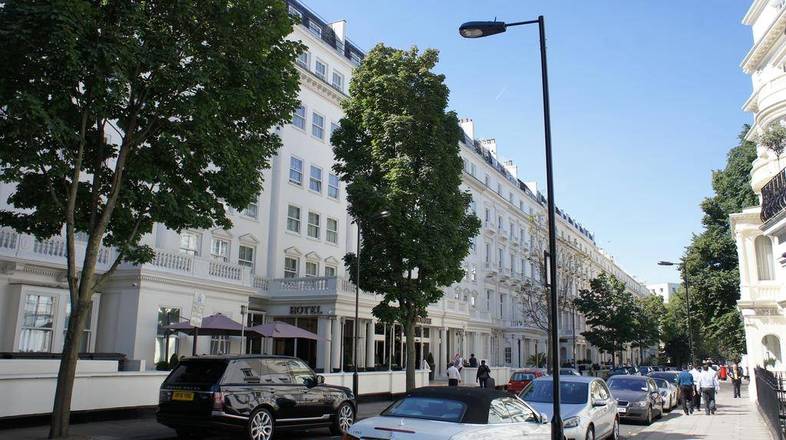 Caring Hotel, London
