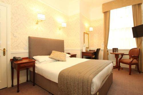 Castle Hotel, Dublin