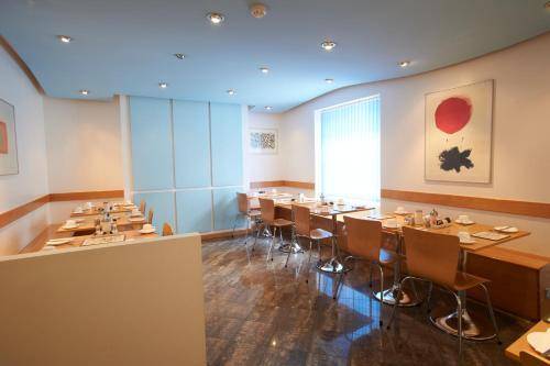 Luna & Simone Hotel, London
