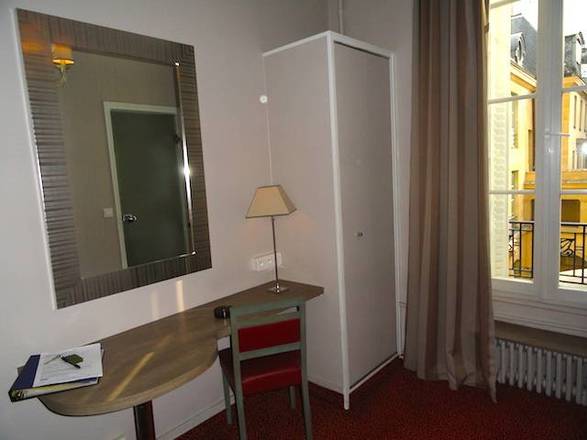Hôtel Saint Pierre, Paris