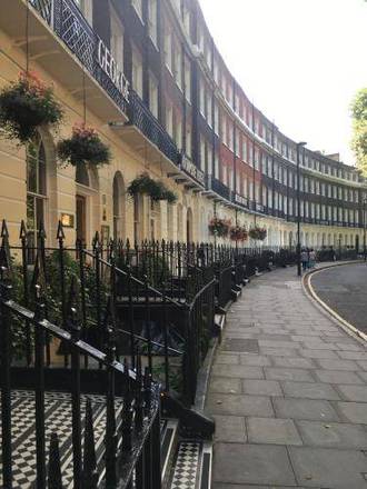George Hotel, London