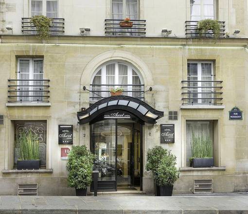 Ascot Opera, Paris