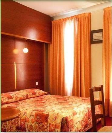 H&ocirc;tel Londres Saint Honor&eacute;, Paris