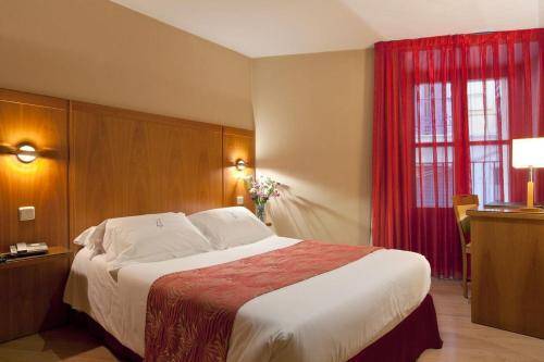 Ateneo Puerta del Sol, Madrid