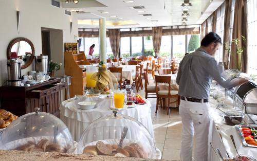 Athens Golden City Hotel, Athens