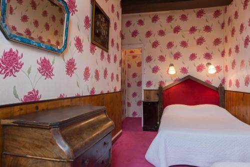 Hotel Esmeralda, Paris