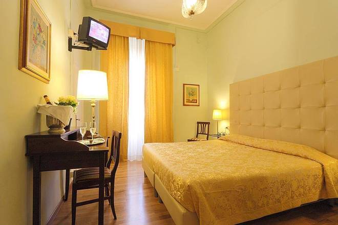 Hotel Bretagna, Florence