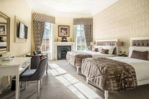 Stauntons on the Green Guesthouse, Dublin