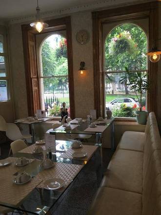 George Hotel, London