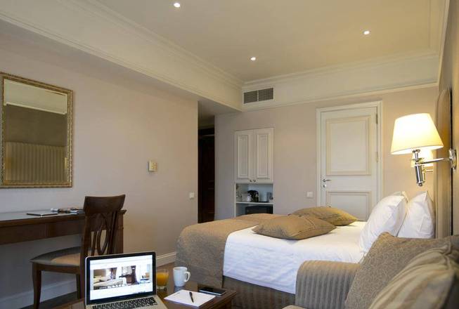 Hera Hotel, Athens