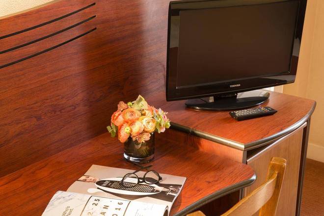 H&ocirc;tel Londres Saint Honor&eacute;, Paris