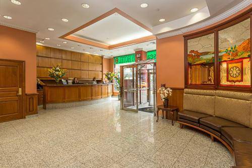 Chelsea Savoy Hotel, New York