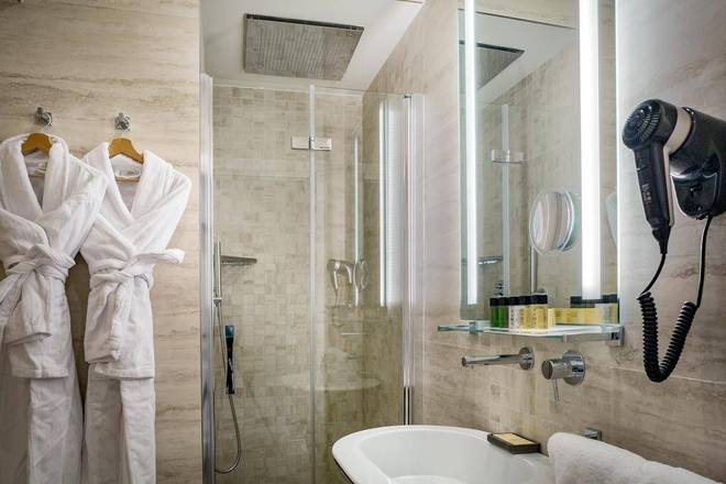 Hotel Bretagna, Florence