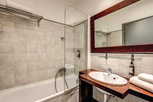 Hotel Giuggioli, Rome