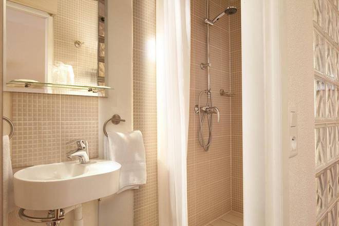 H&ocirc;tel Londres Saint Honor&eacute;, Paris