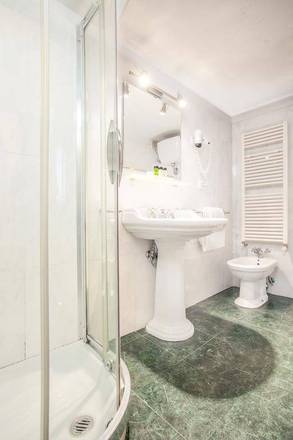 Hotel Bretagna, Florence
