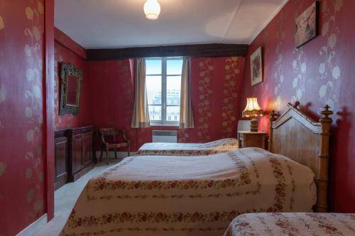 Hotel Esmeralda, Paris